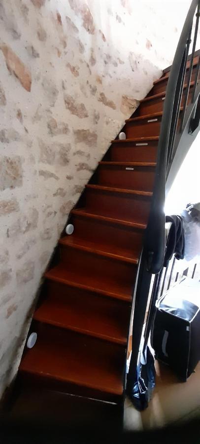 Moulin A Vent Le Champ Du Trail Villa Saint-Cyr-des-Gats Bagian luar foto